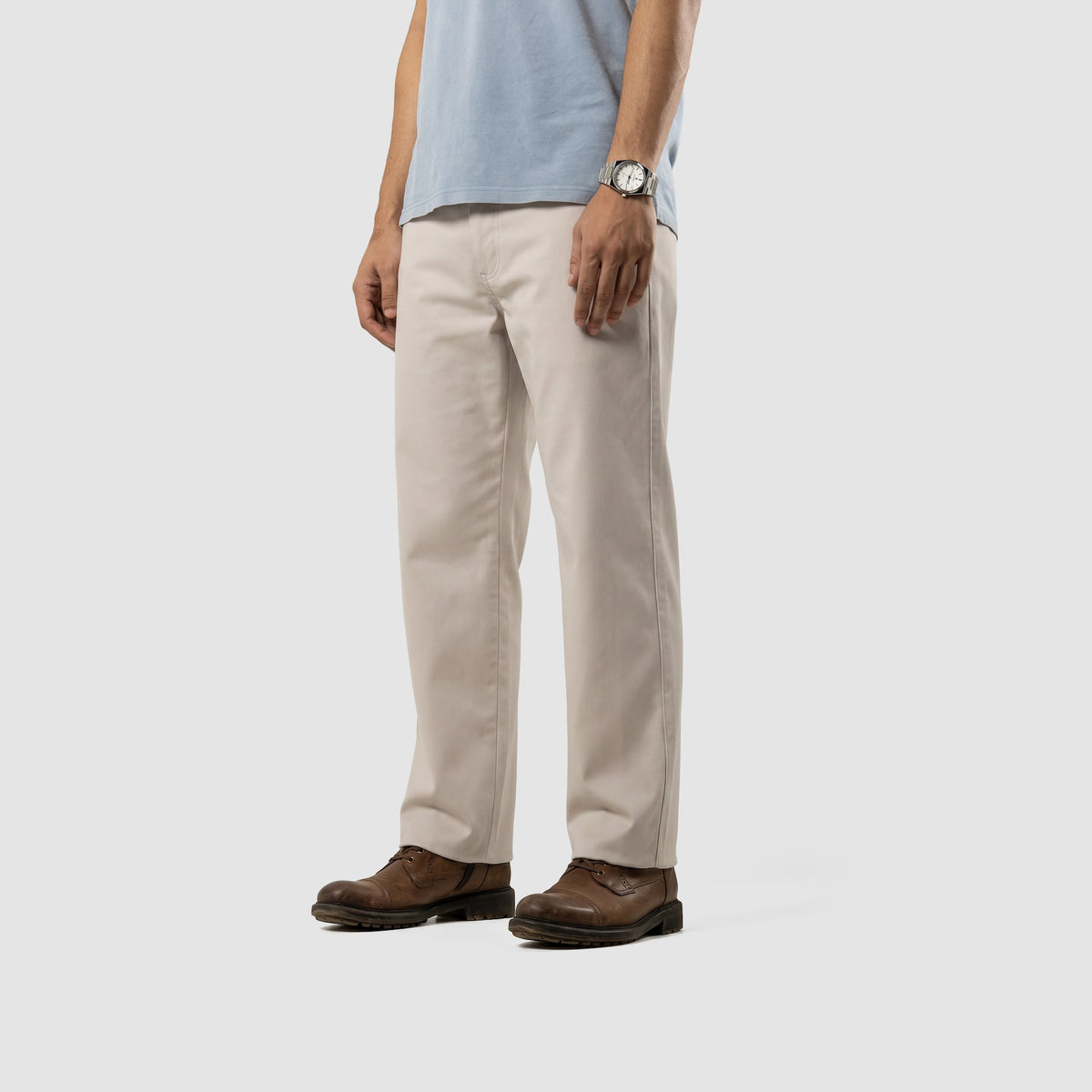 Moonstone Relaxed Chino by COMFIQ