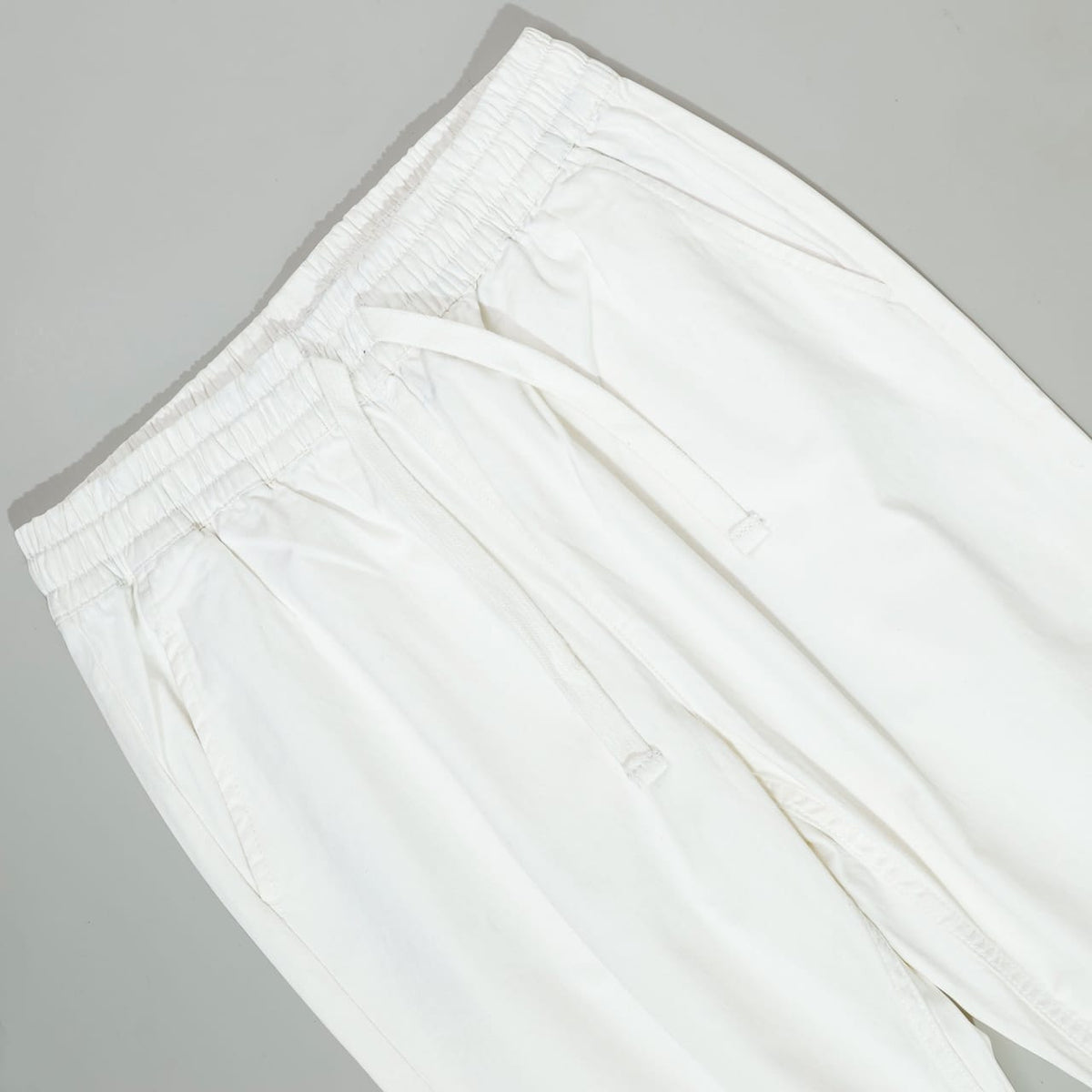 Women's Cotton Twill Trouser in White – view 4
